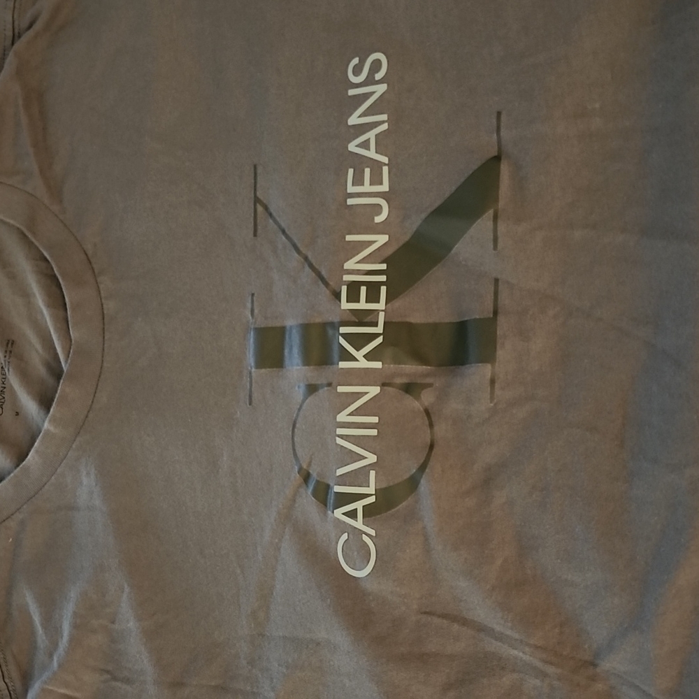 Calvin Klein T-Shirt